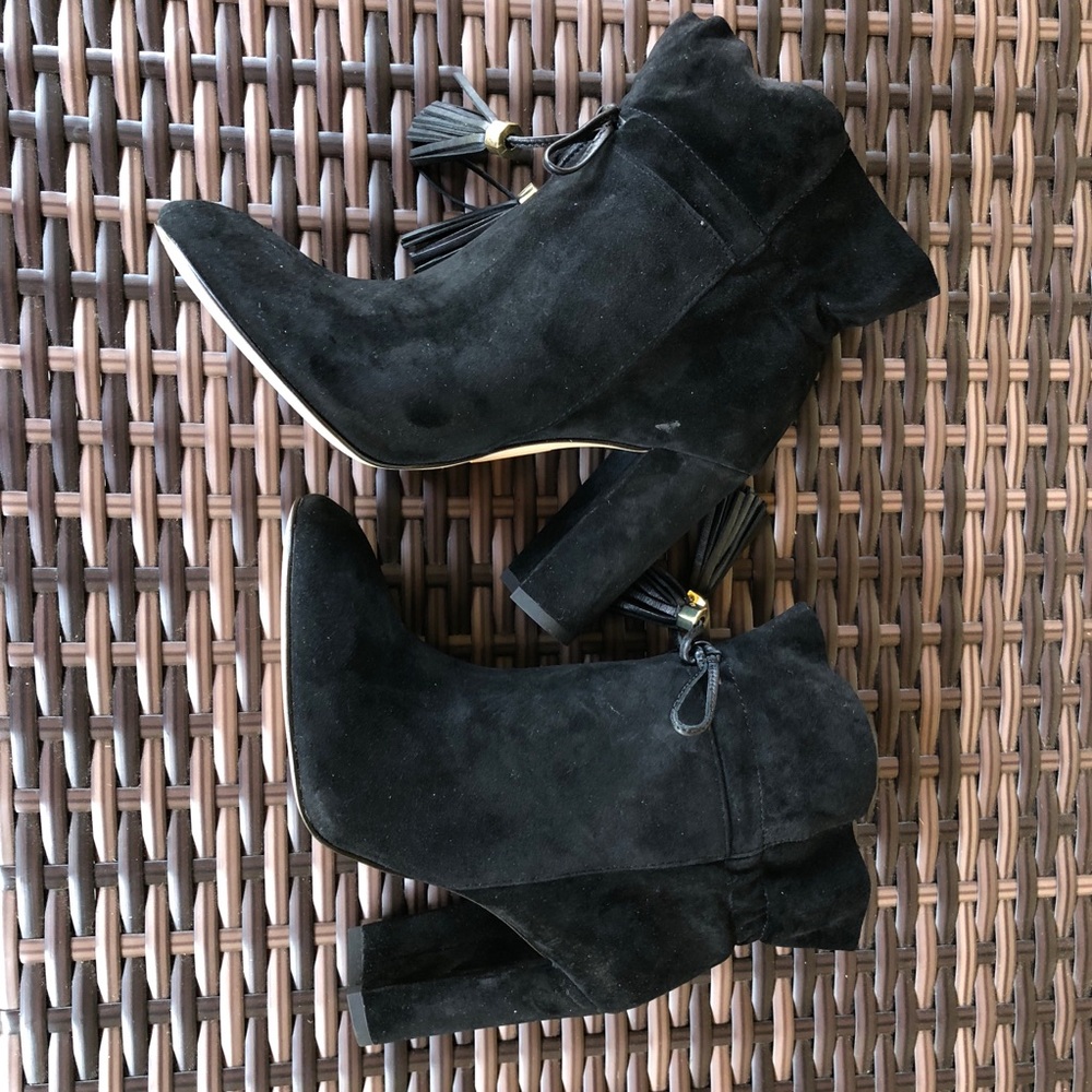 NIB Louise et Cie Teadin Tassel bootie